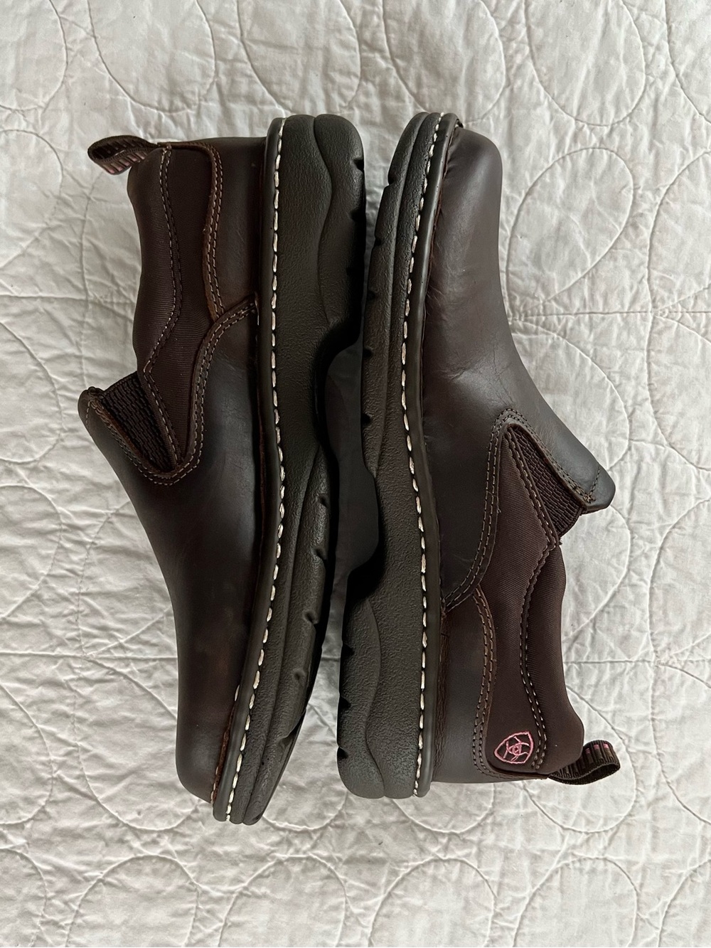Ariat Traverse Women’s Brown Leather Slip-On Loafers Quality Western Minimalist